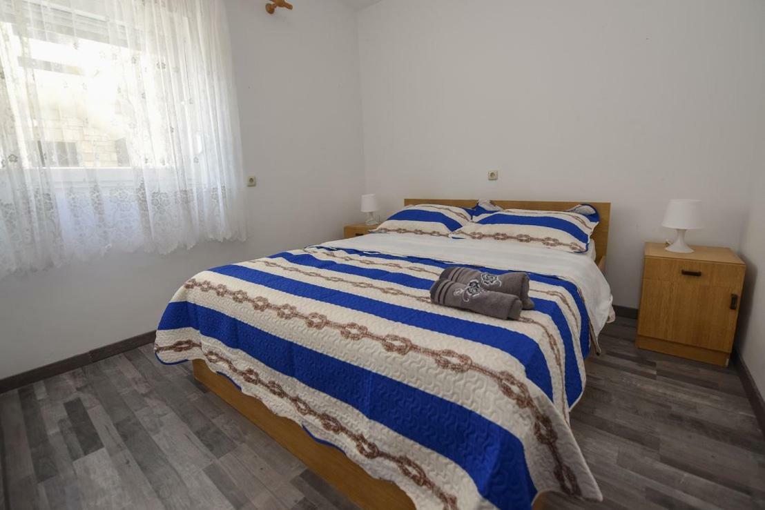Val Apartmani, Stara Novalja Extérieur photo