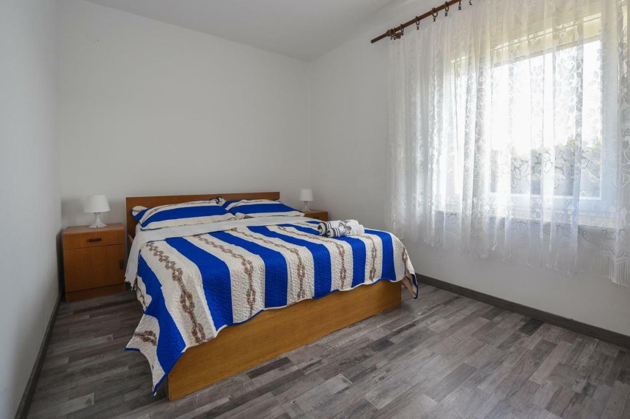 Val Apartmani, Stara Novalja Extérieur photo